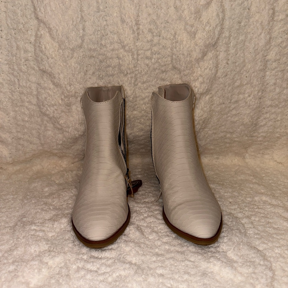 MIA cream ankle boots